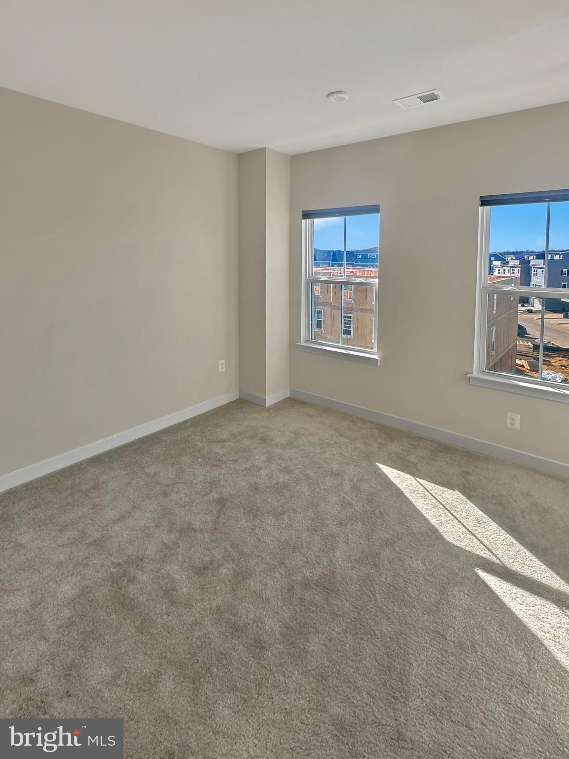 SOUTHLAKE PLAT 1 - Residential Lease