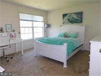 FOXBOROUGH - Residential Lease