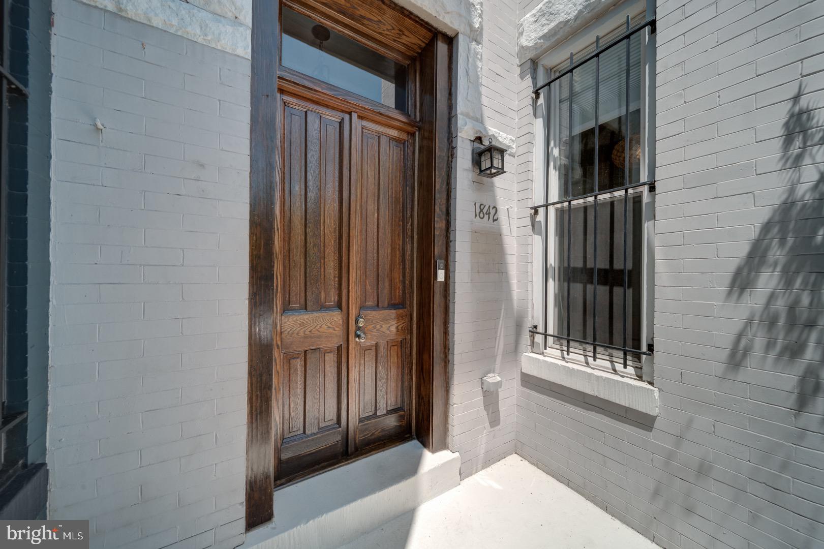1842 NORTH CAPITOL STREET NW