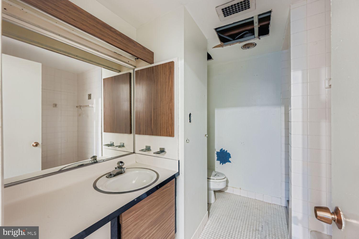 UPPER PARK HEIGHTS - Residential