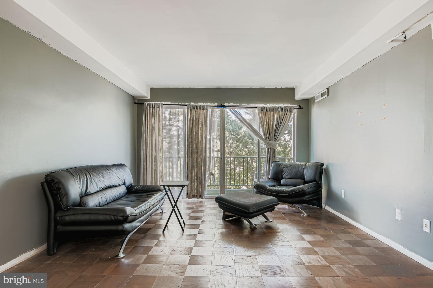 UPPER PARK HEIGHTS - Residential