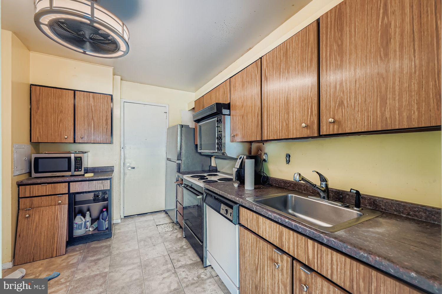 UPPER PARK HEIGHTS - Residential