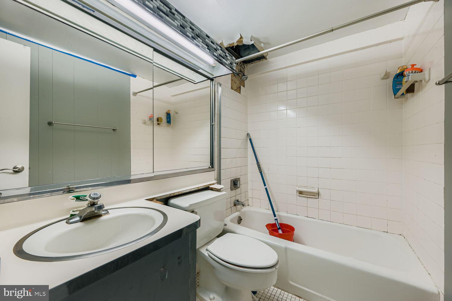 UPPER PARK HEIGHTS - Residential