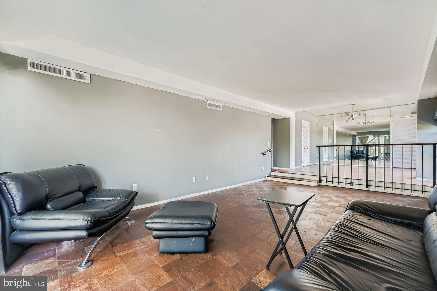 UPPER PARK HEIGHTS - Residential