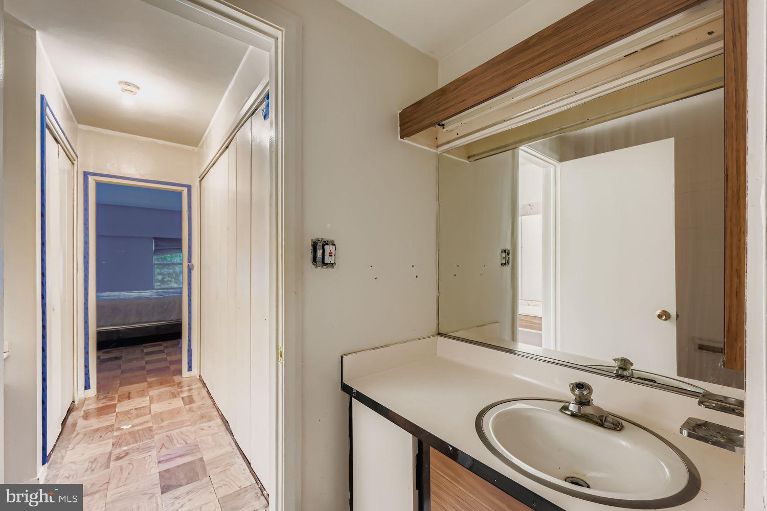 UPPER PARK HEIGHTS - Residential