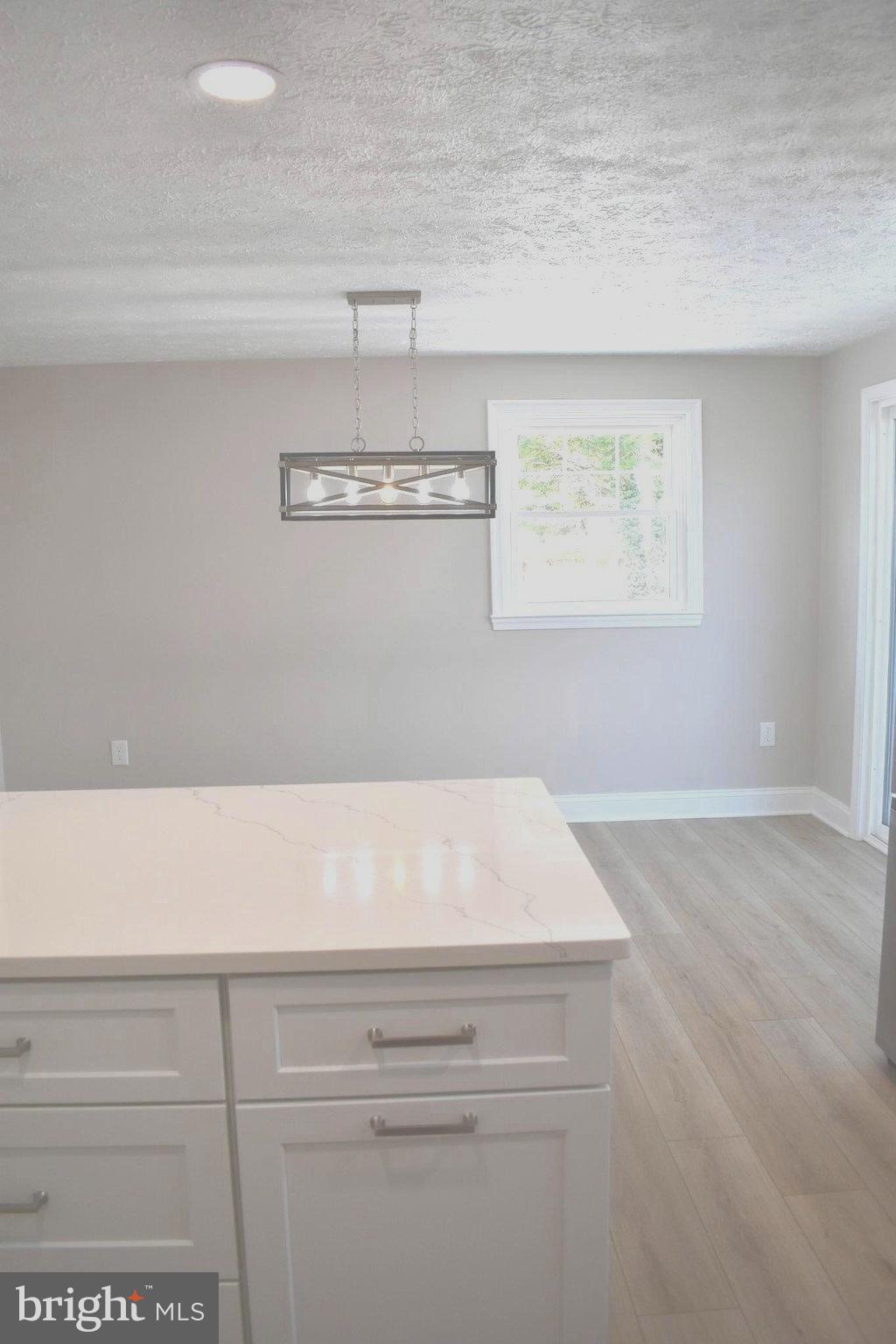 REVELL DOWNS - Residential