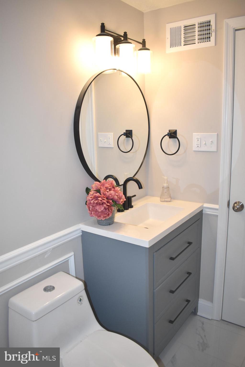 REVELL DOWNS - Residential