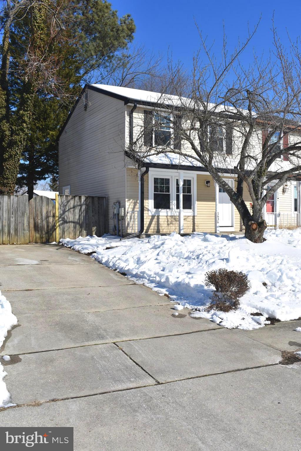 REVELL DOWNS - Residential