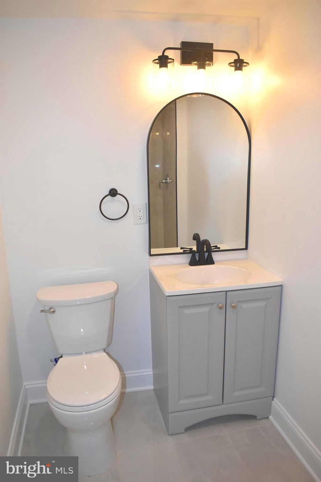 REVELL DOWNS - Residential