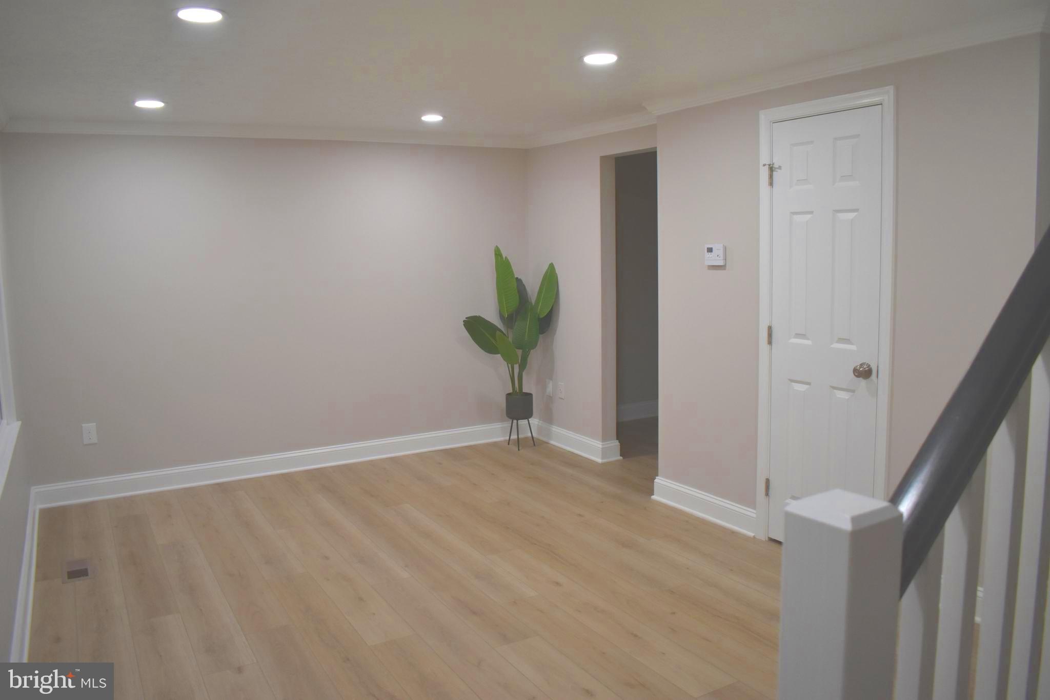 REVELL DOWNS - Residential