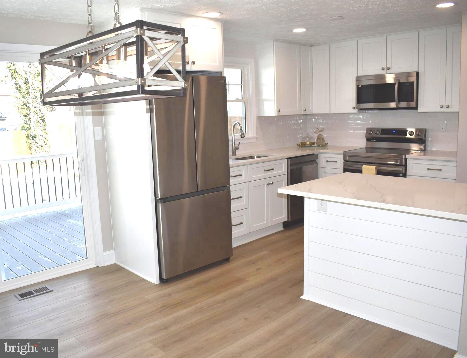 REVELL DOWNS - Residential