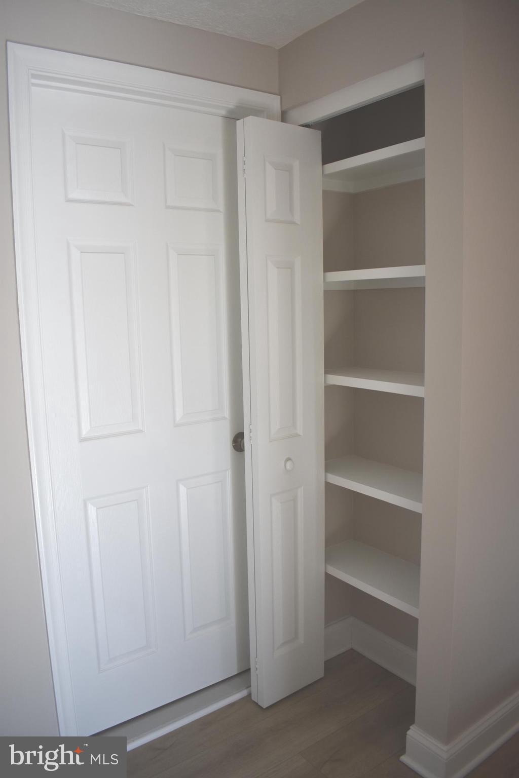 REVELL DOWNS - Residential