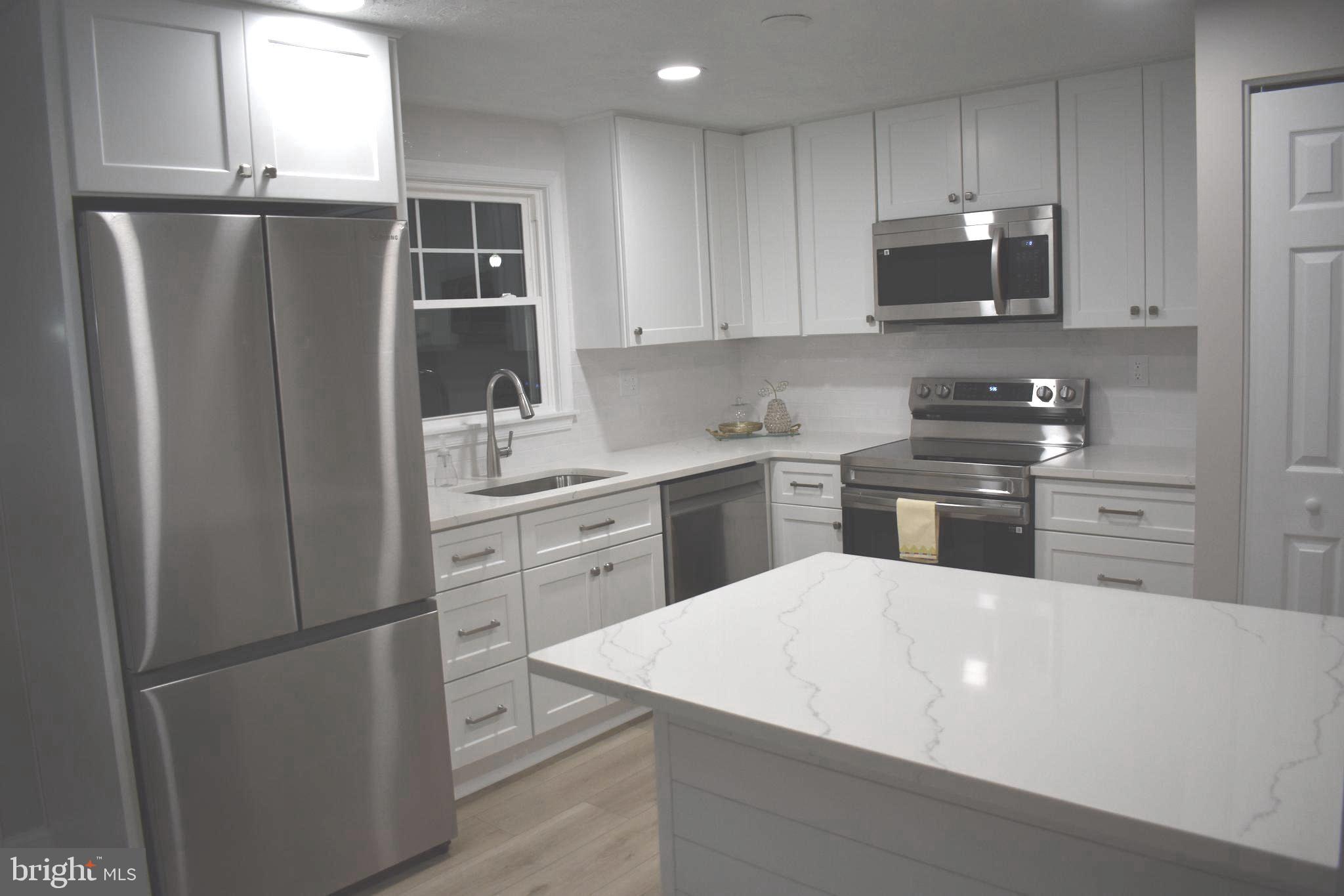 REVELL DOWNS - Residential