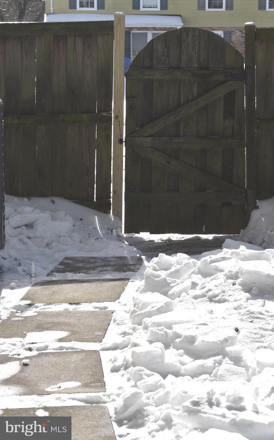 REVELL DOWNS - Residential