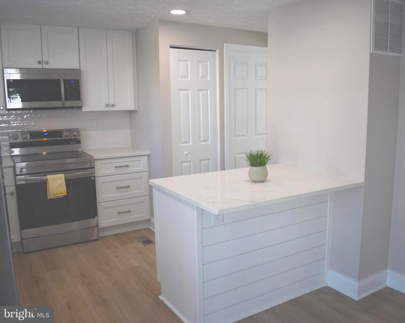 REVELL DOWNS - Residential