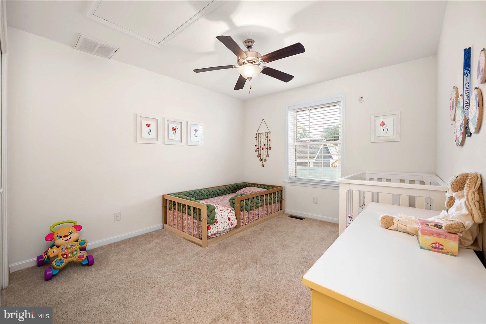 ARCADIA VILLAGE - Residential