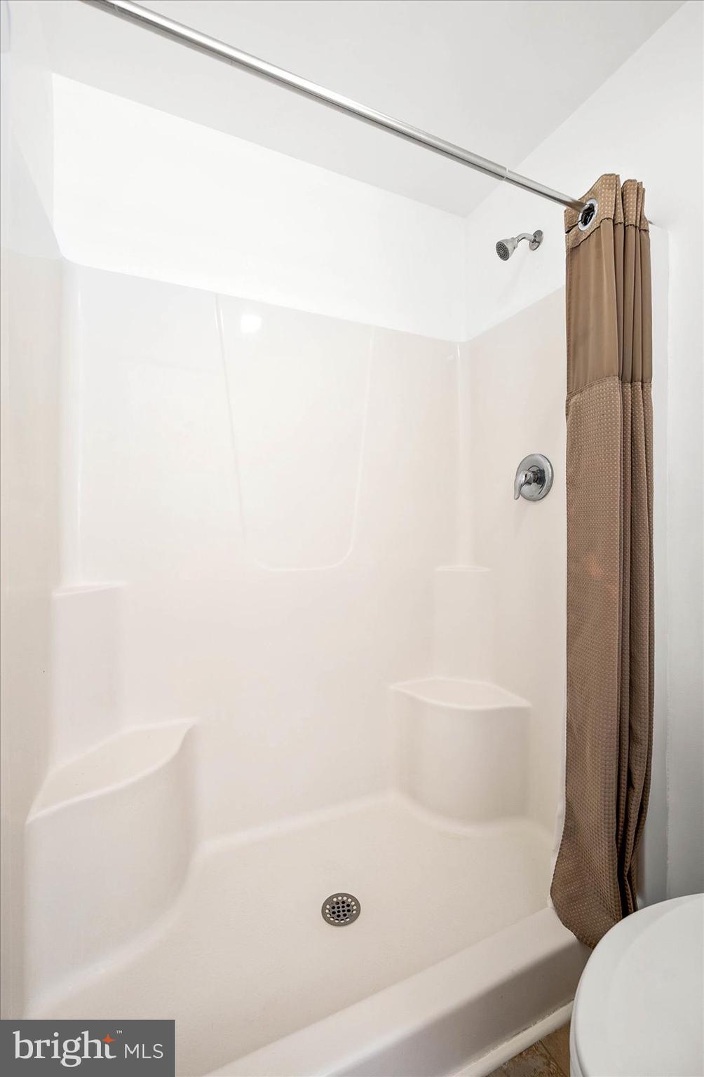 ARCADIA VILLAGE - Residential