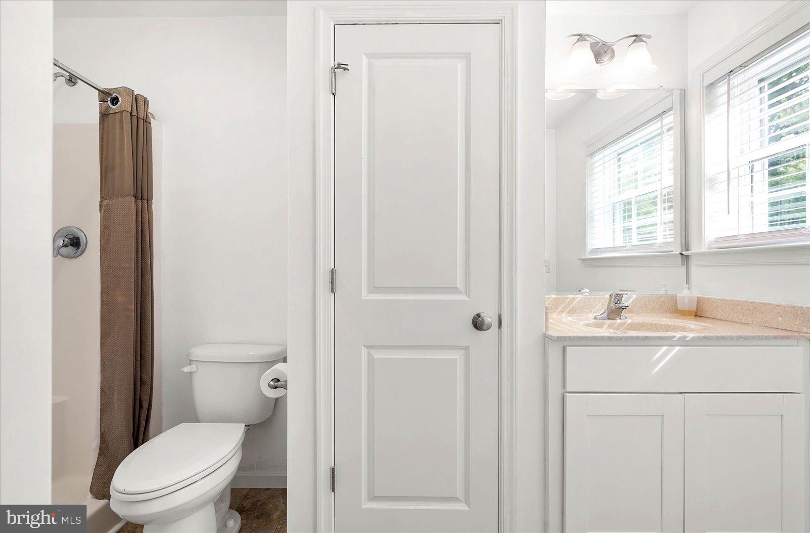 ARCADIA VILLAGE - Residential