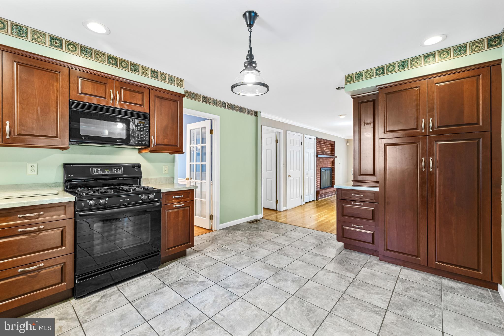 VALLEY WOOD - Residential