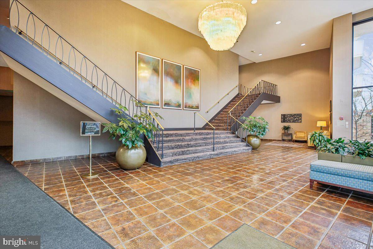 PARKSIDE PLAZA CODM - Residential