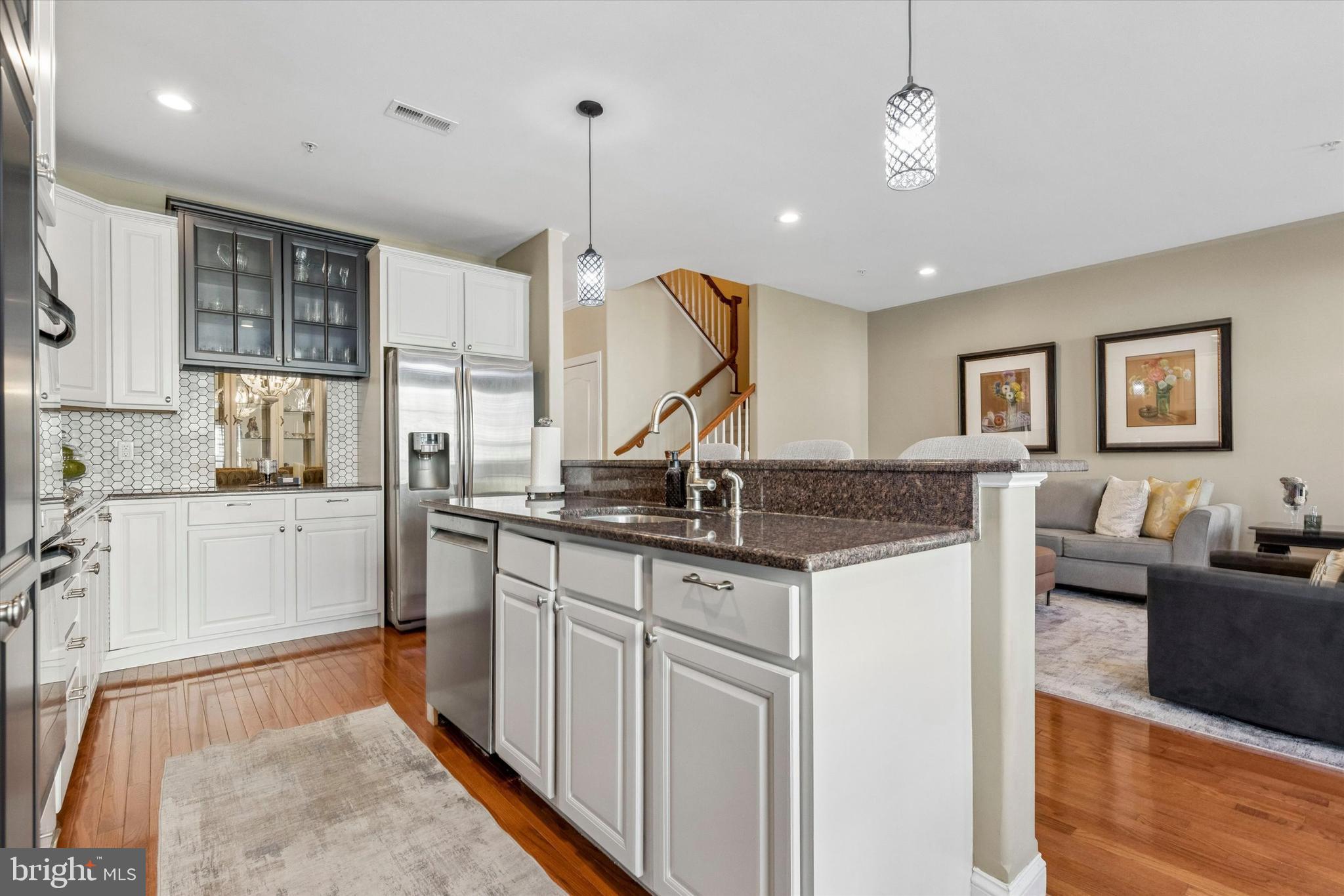 TH AT HERITAGE CNTR - Residential