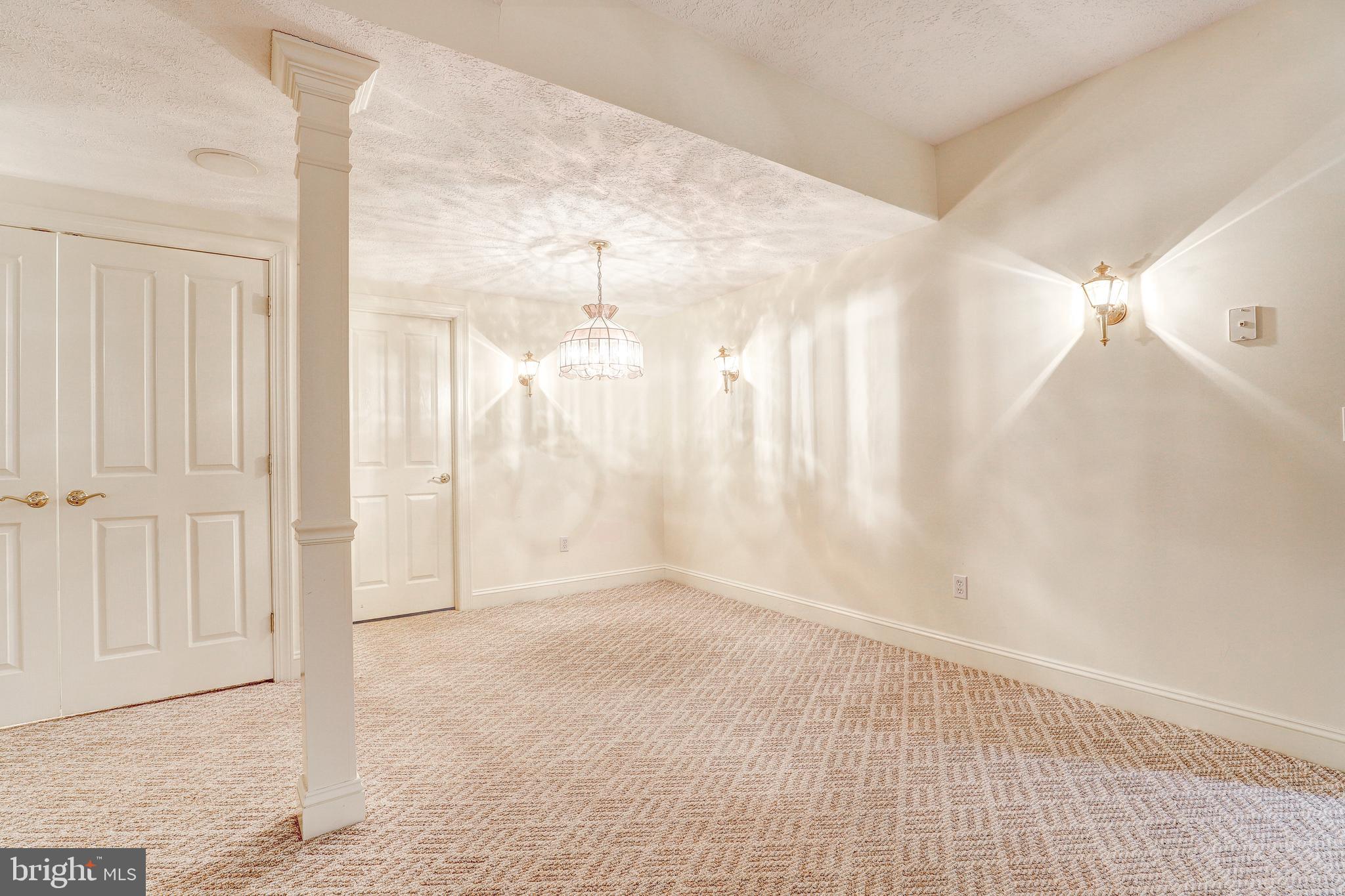 WESLEY CHAPEL WOODS - Residential