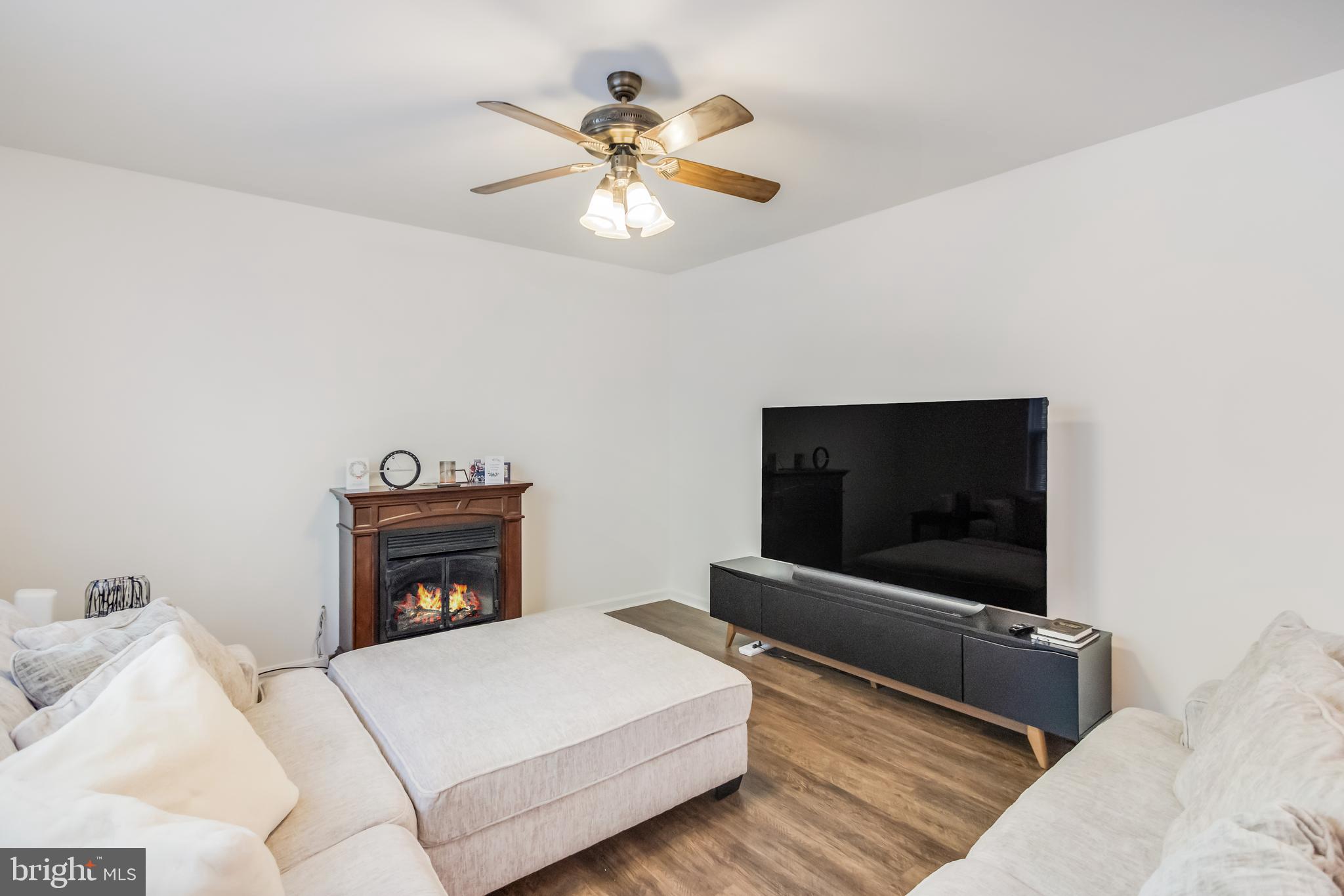 ASHFORD - Residential