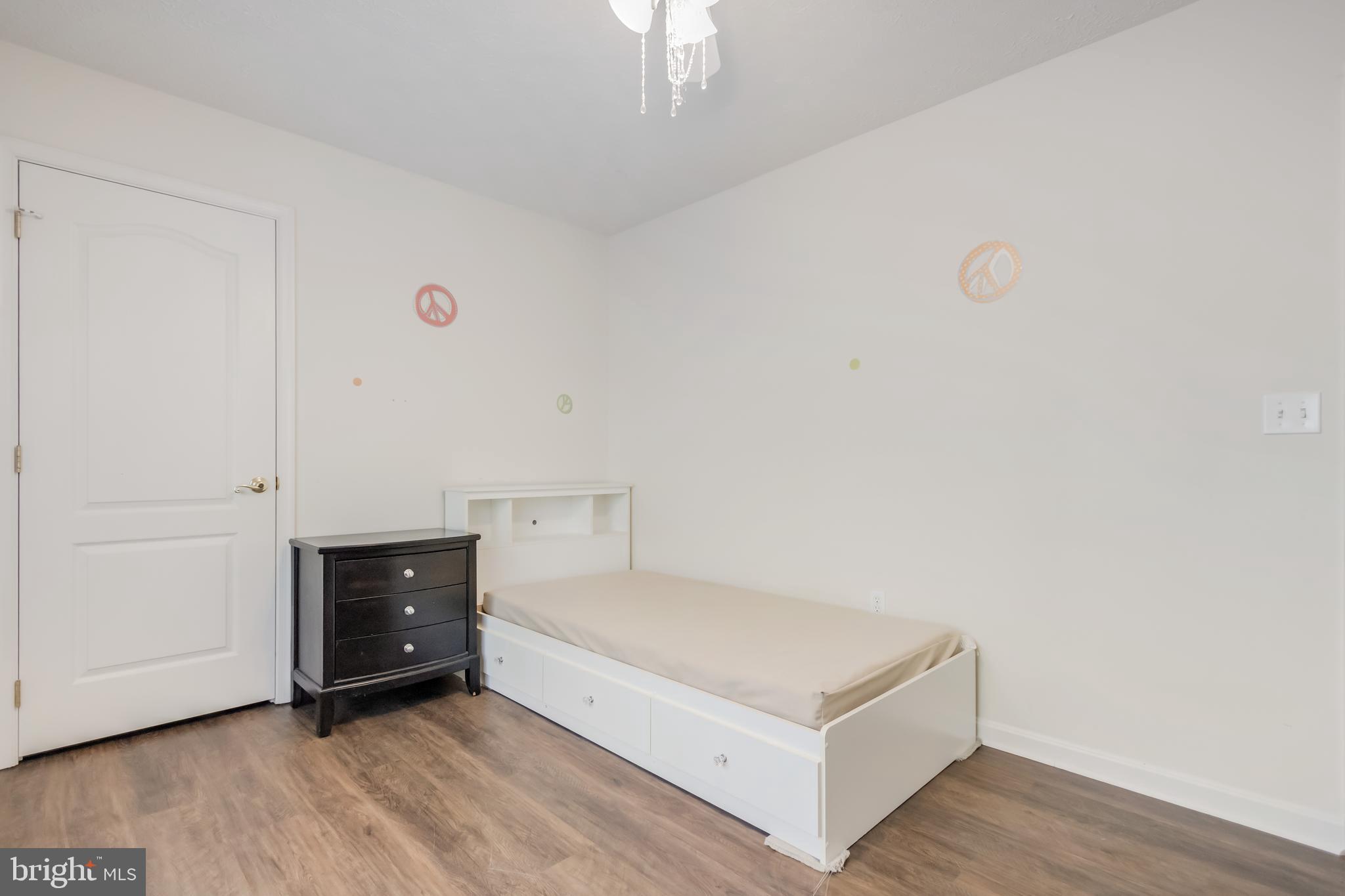 ASHFORD - Residential