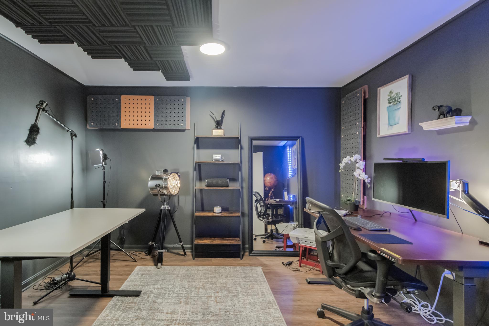 ASHFORD - Residential