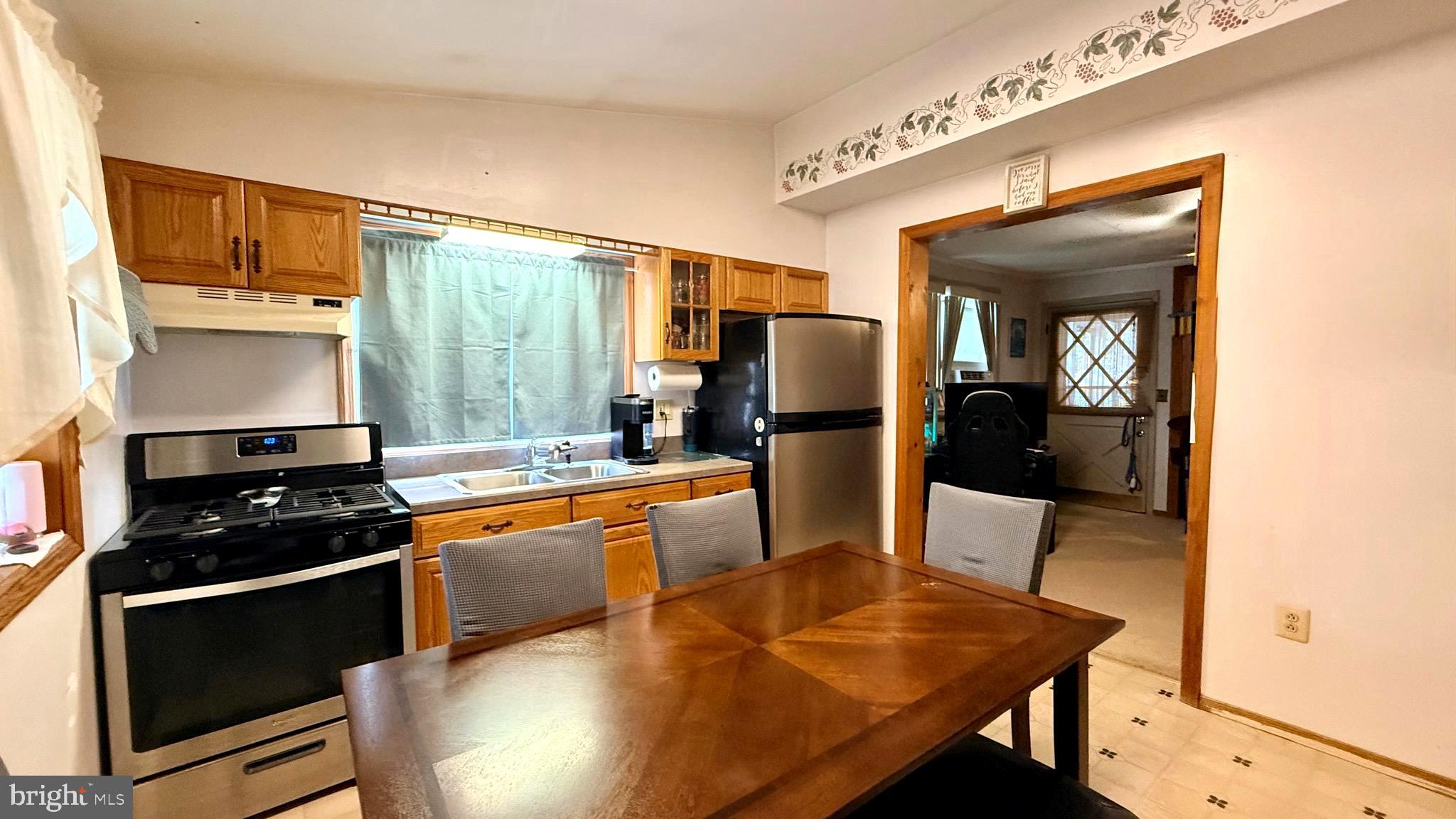 2408 NEWCOMBTOWN ROAD