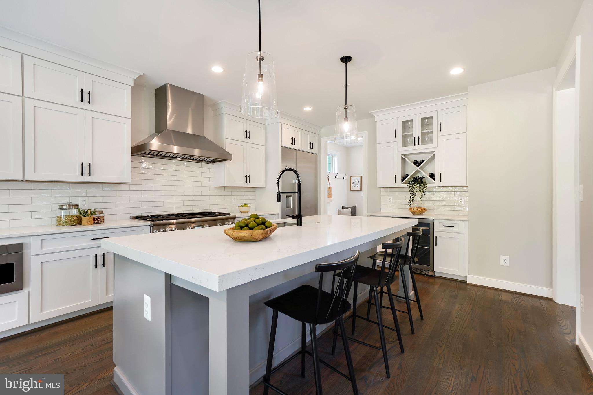 GLENBROOK VILLAGE - Residential