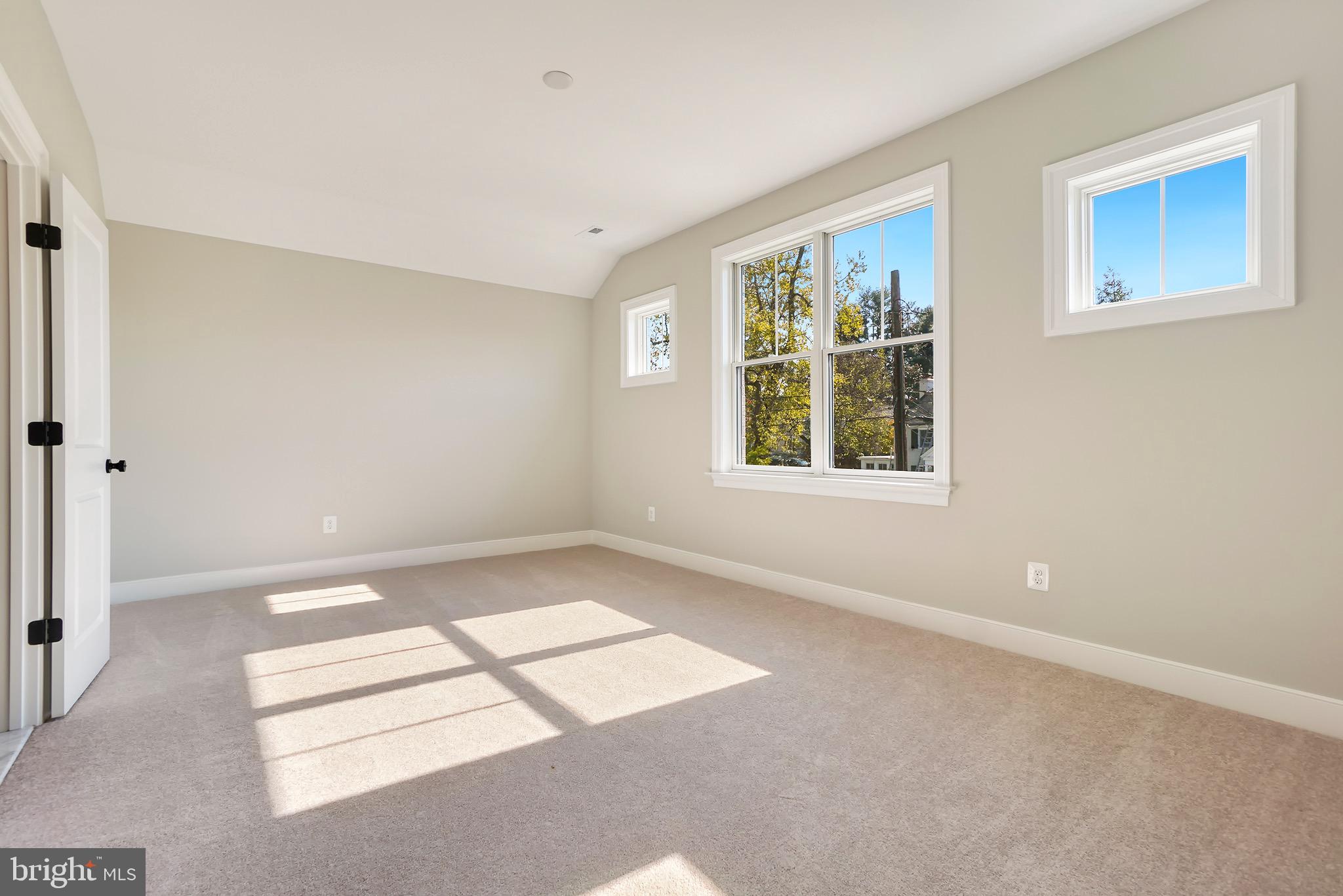 GLENBROOK VILLAGE - Residential