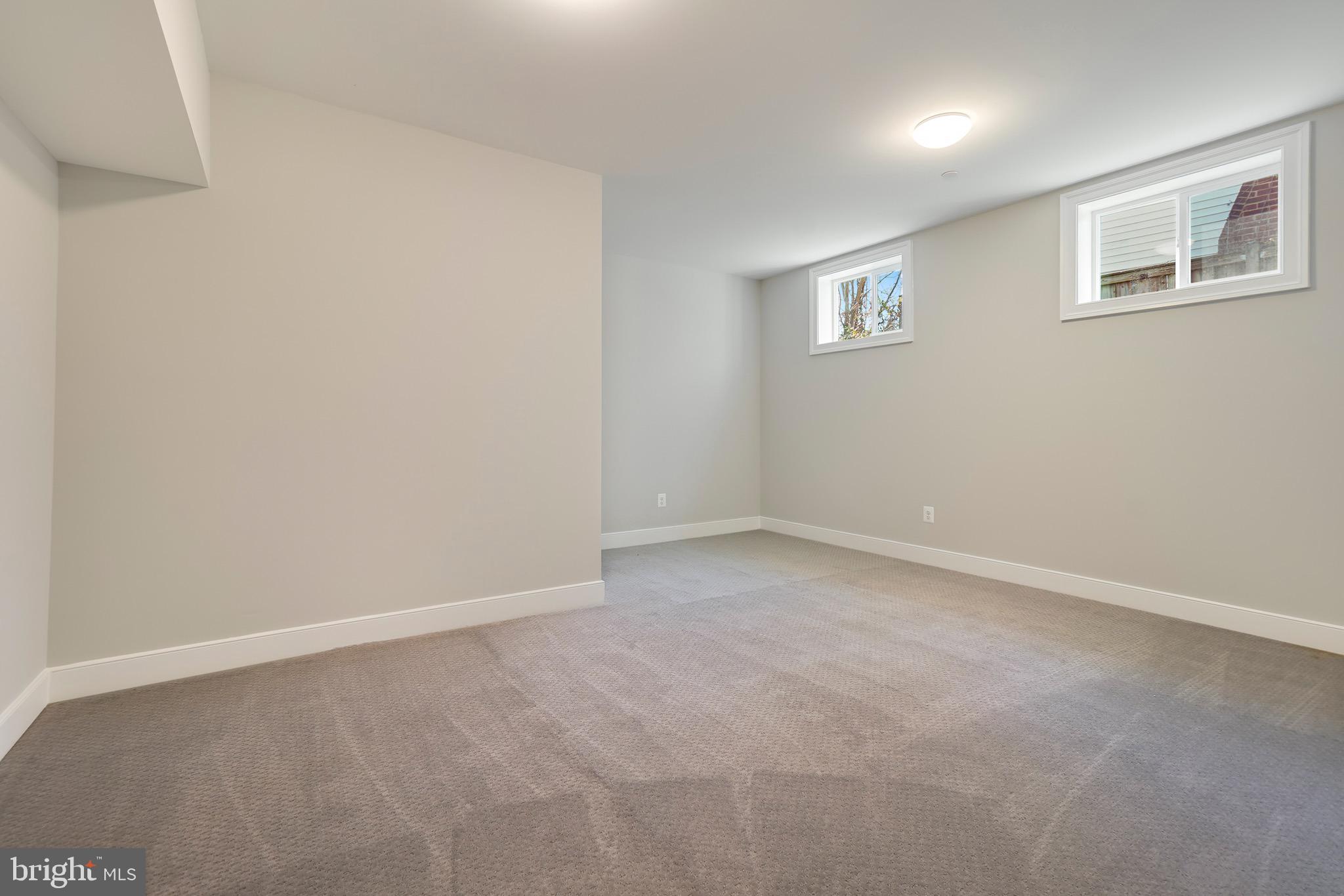 GLENBROOK VILLAGE - Residential