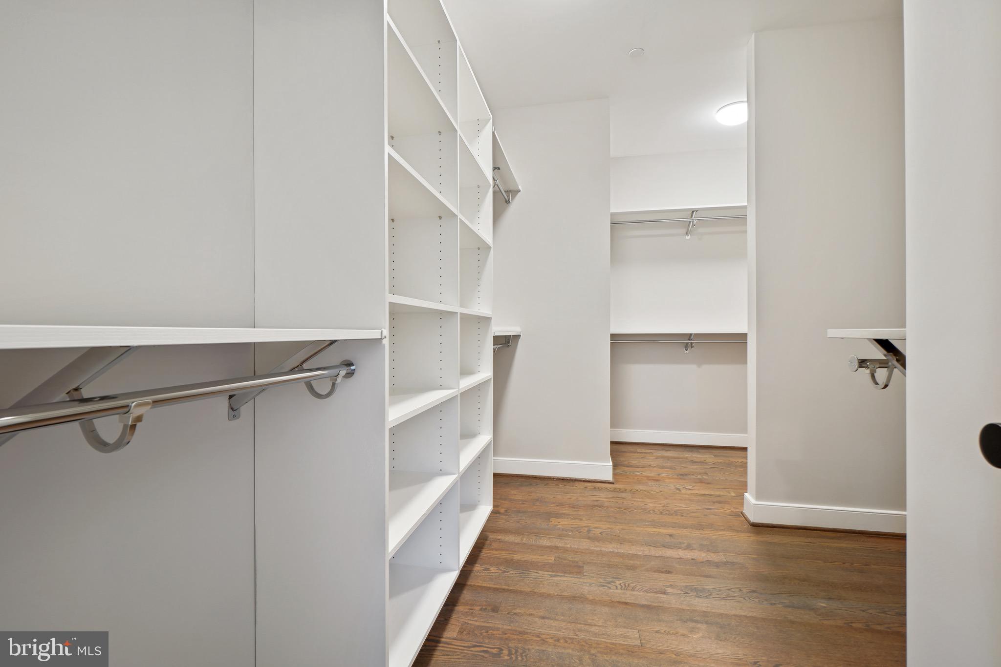 GLENBROOK VILLAGE - Residential