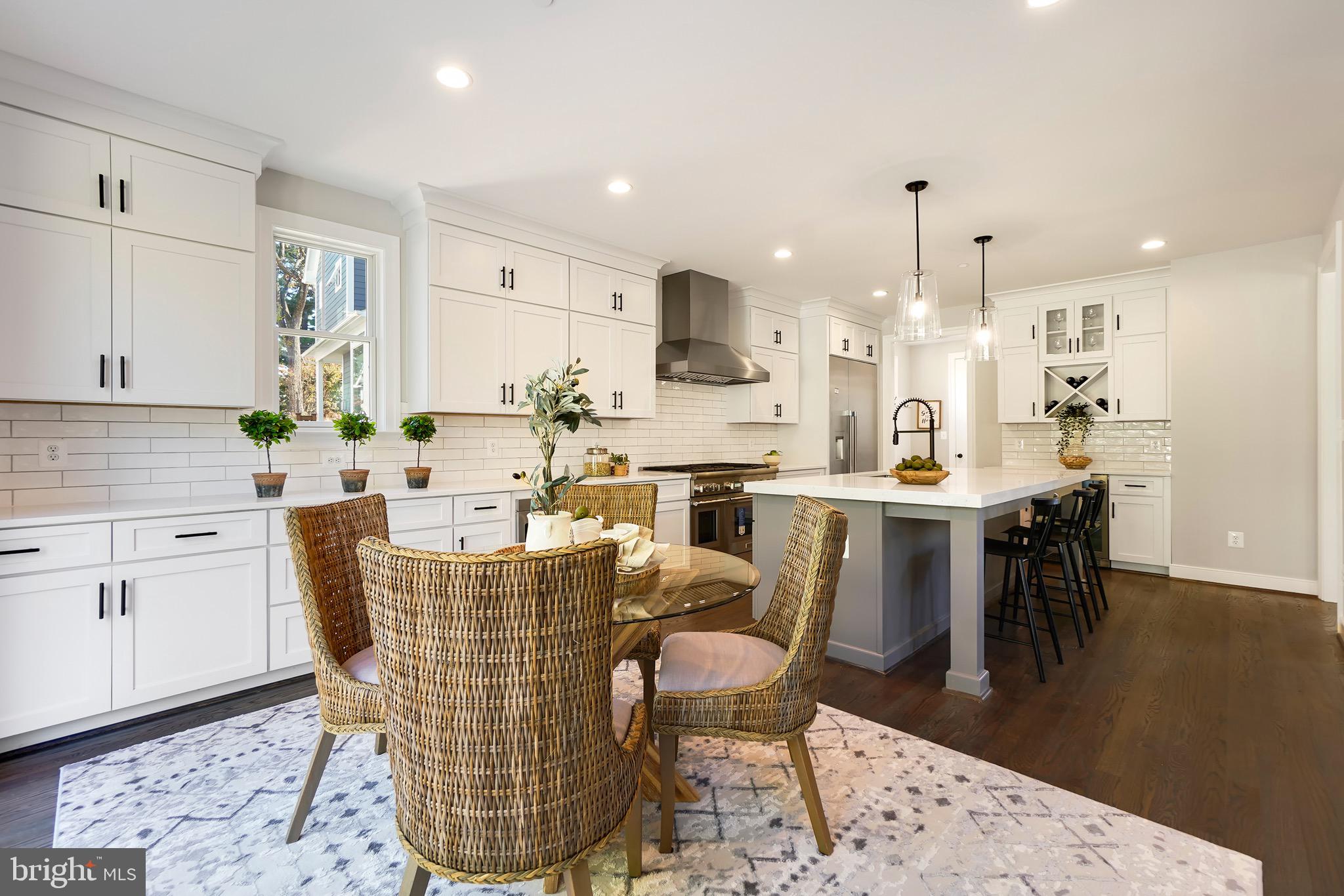 GLENBROOK VILLAGE - Residential