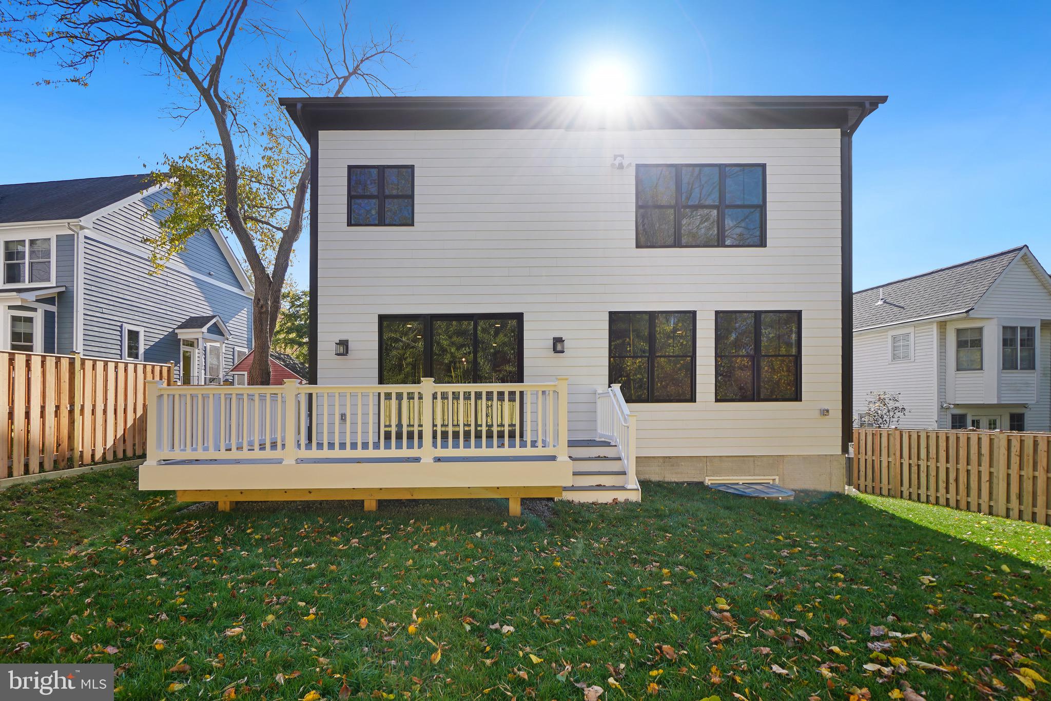 GLENBROOK VILLAGE - Residential