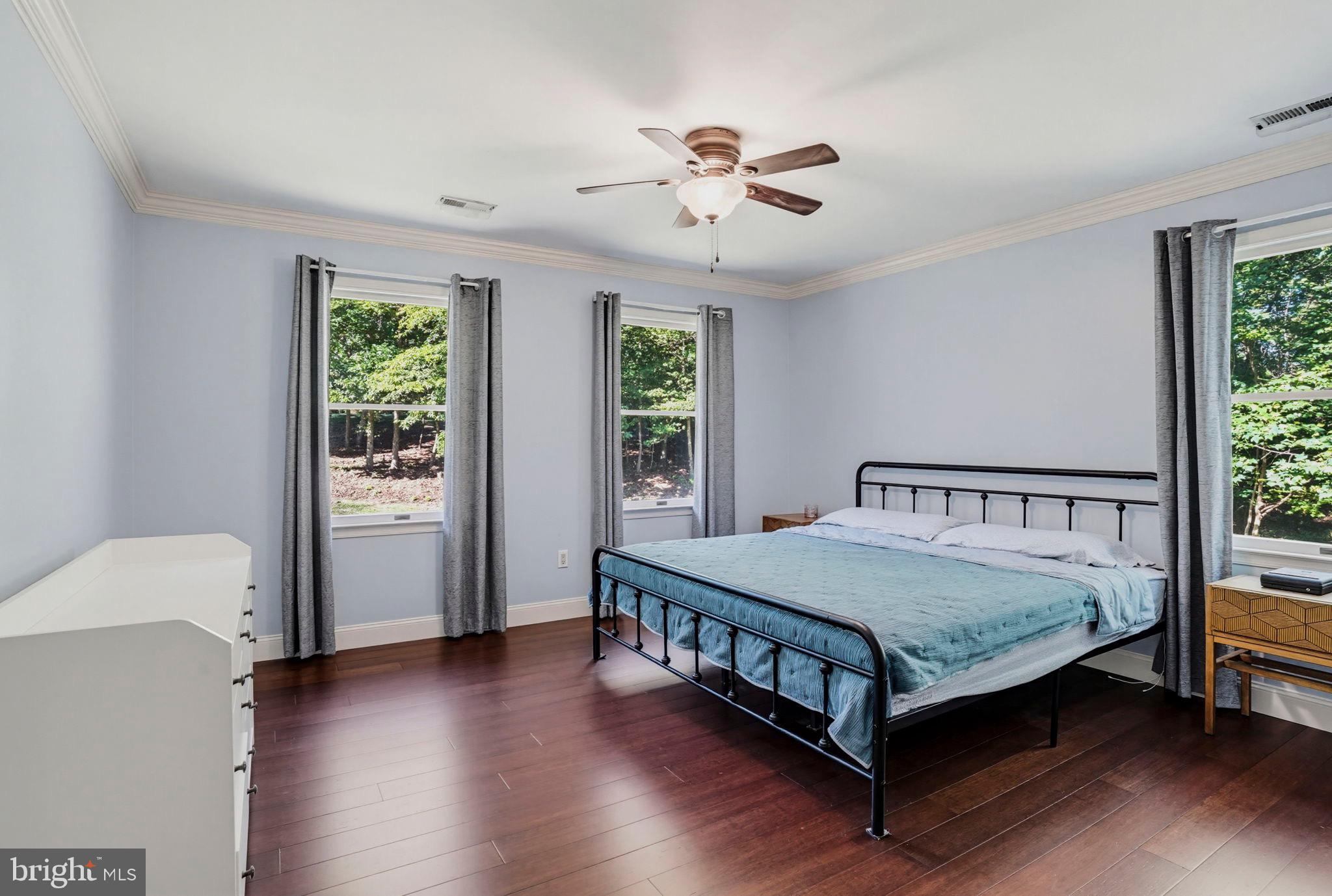 ESPERANZA FARMS - Residential