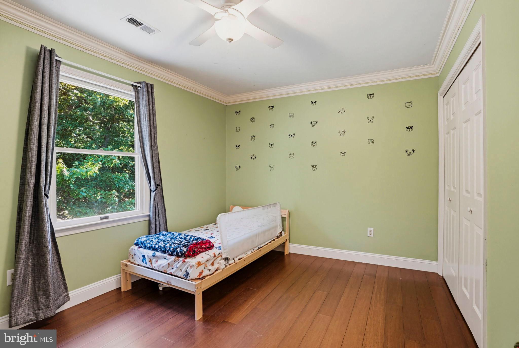 ESPERANZA FARMS - Residential