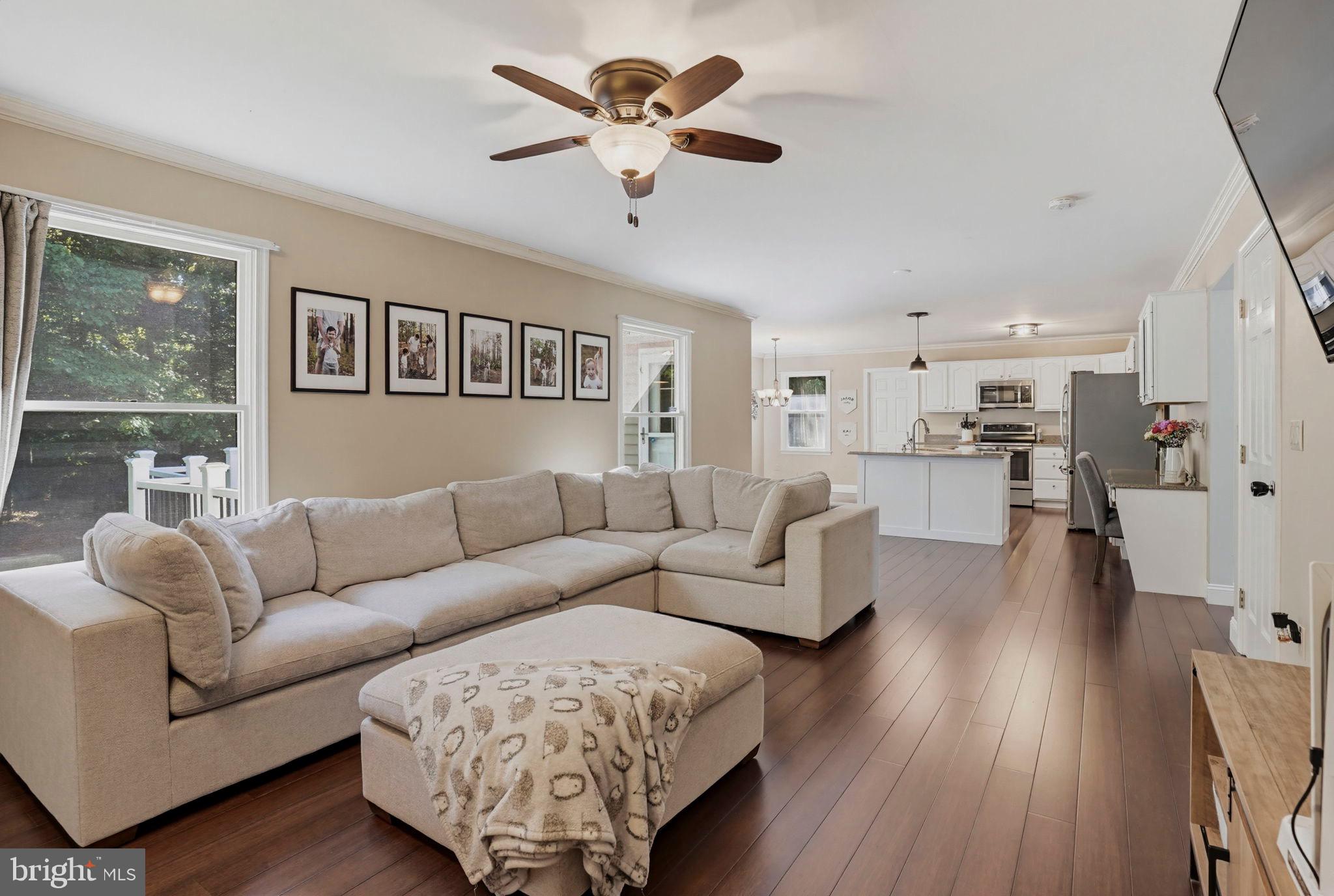 ESPERANZA FARMS - Residential