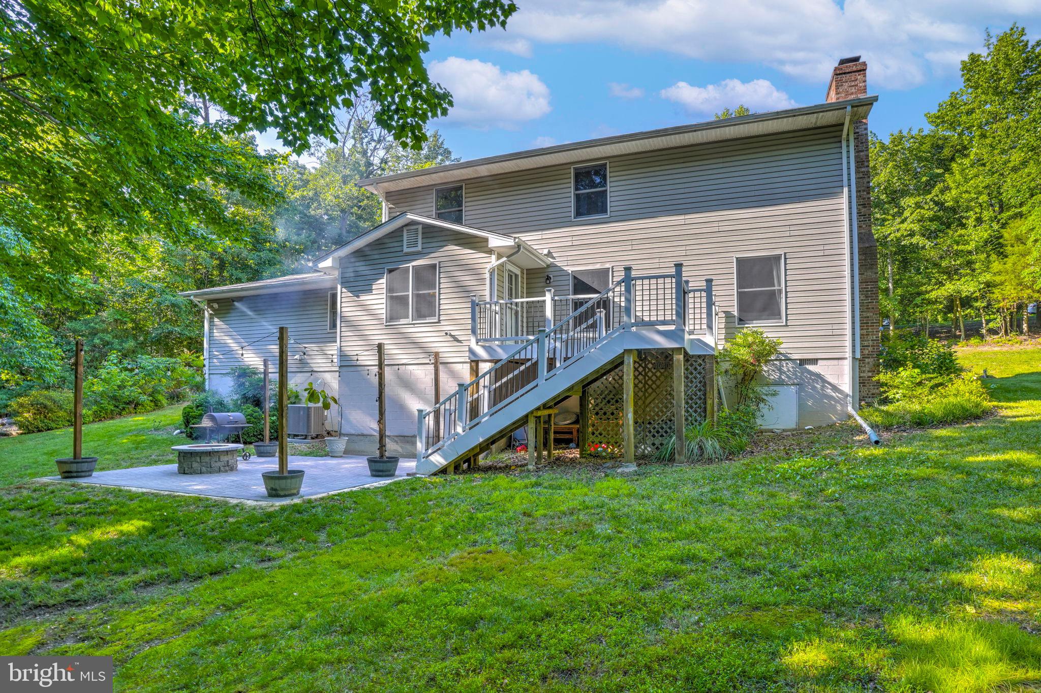 ESPERANZA FARMS - Residential