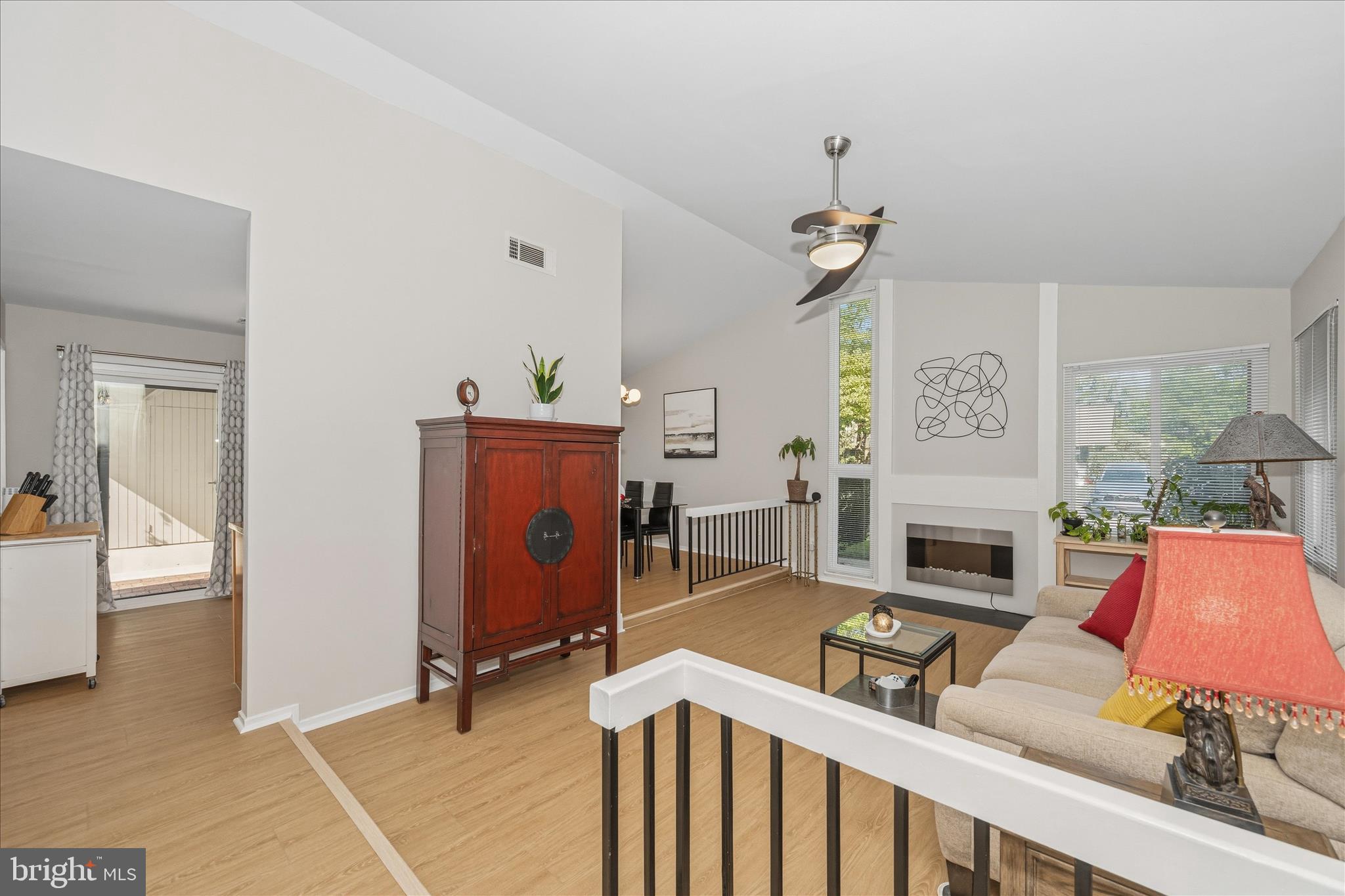 19520 GALLATIN COURT