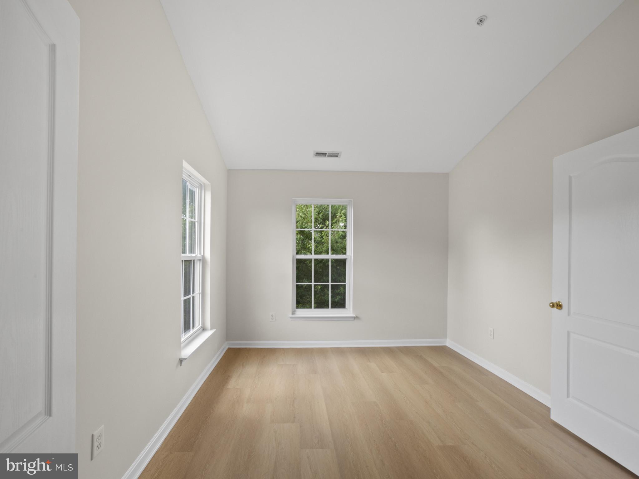 EMERSON - Residential