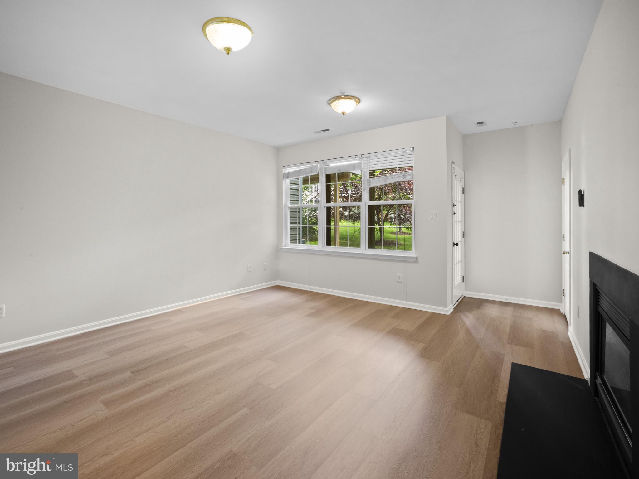 EMERSON - Residential