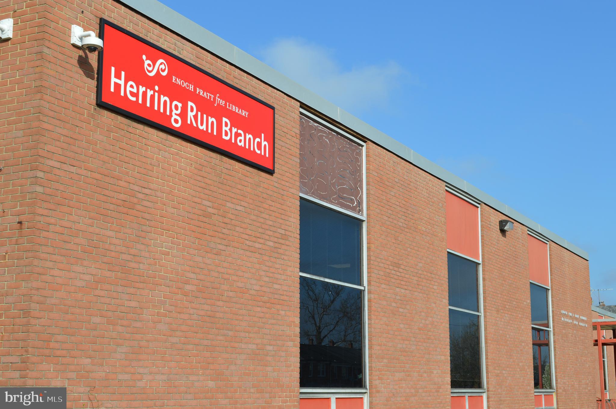 FOUR BY FOUR - Residential