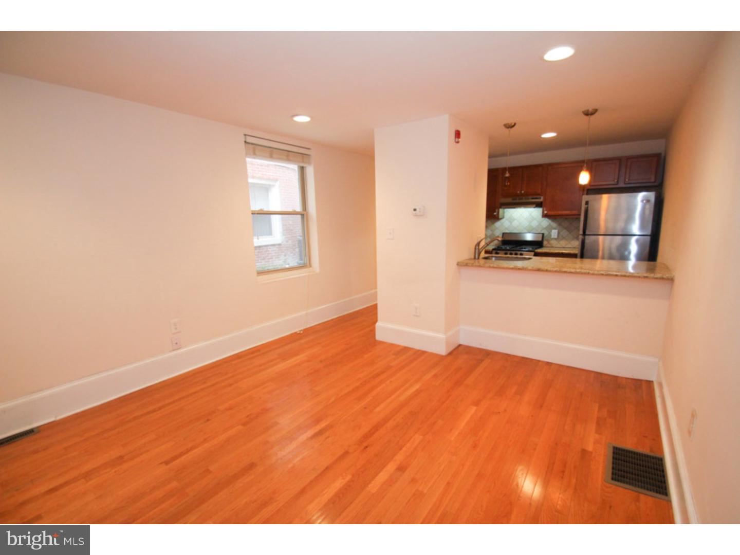 WASHINGTON SQ WEST - Residential