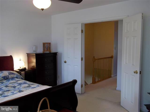 CHESAPEAKE LANDING - Residential