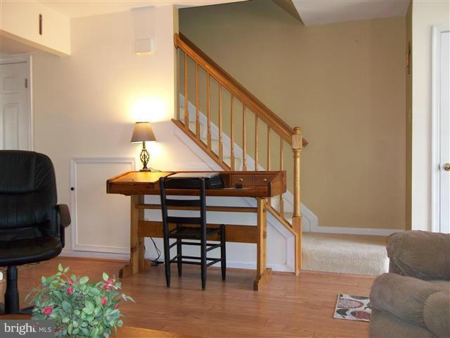 CHESAPEAKE LANDING - Residential