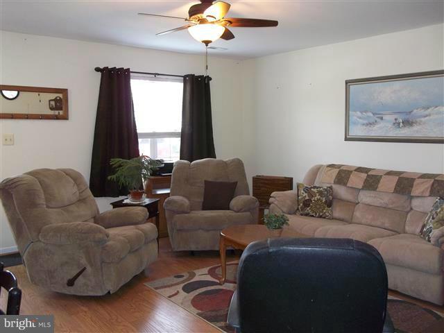 CHESAPEAKE LANDING - Residential