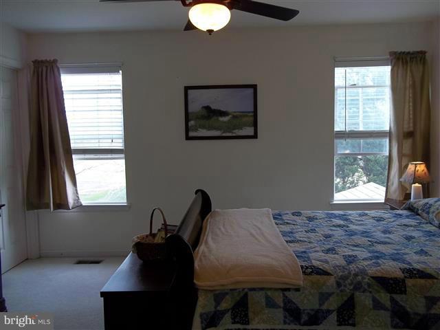 CHESAPEAKE LANDING - Residential