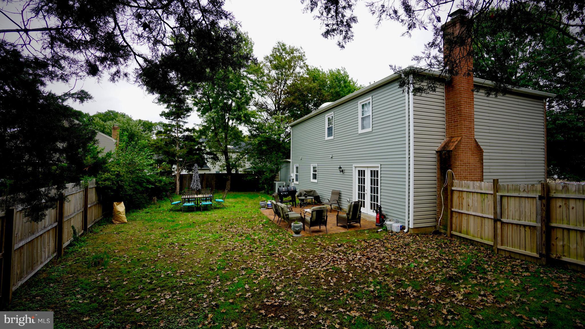 TREESIDE - Residential